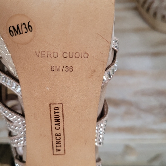 Vince Camuto "Special Event" heels. - Picture 5 of 12